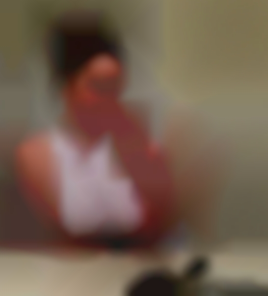 50 plus woman puts swinger anything in pussy from Knoxville Tennessee.